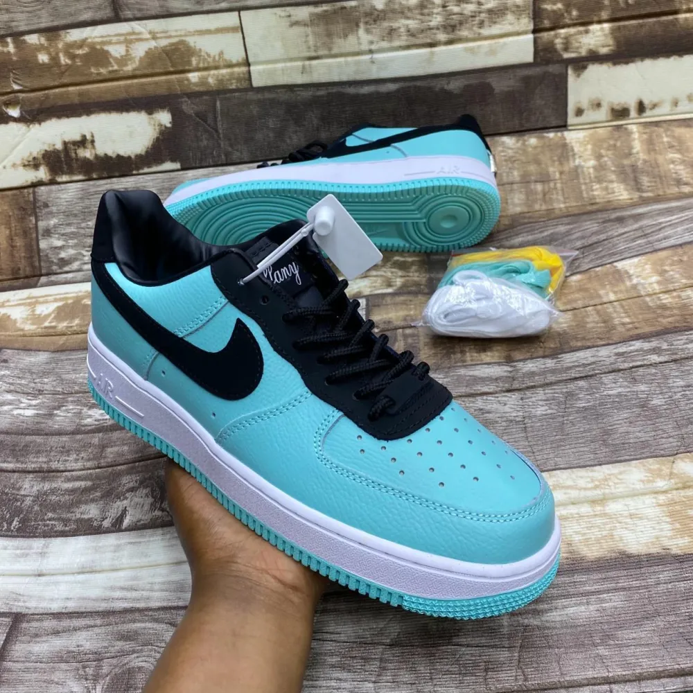Nike Air Force 1 Low