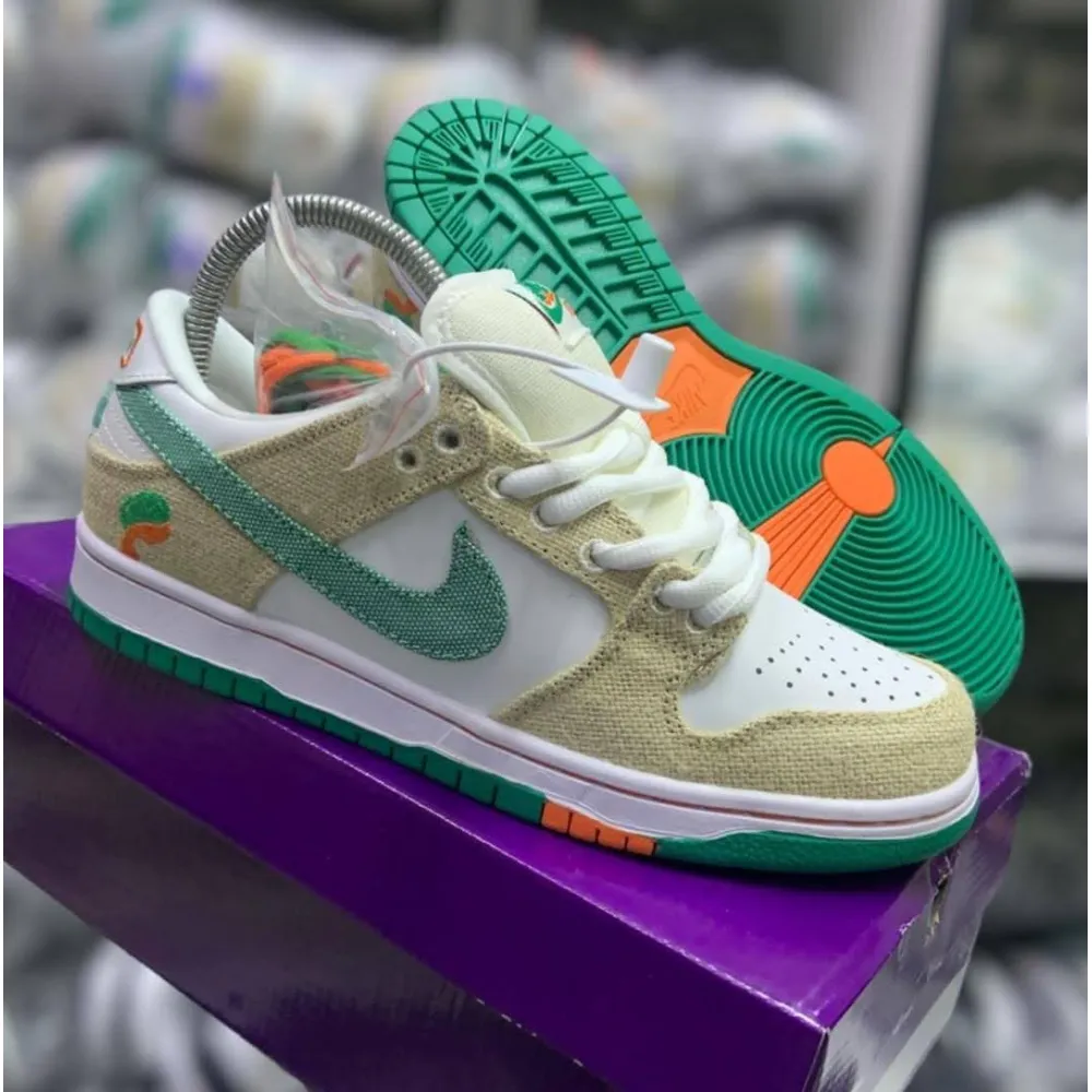 Nike SB Dunk Low Jarritos