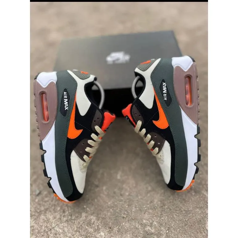 Nike Air Max 90