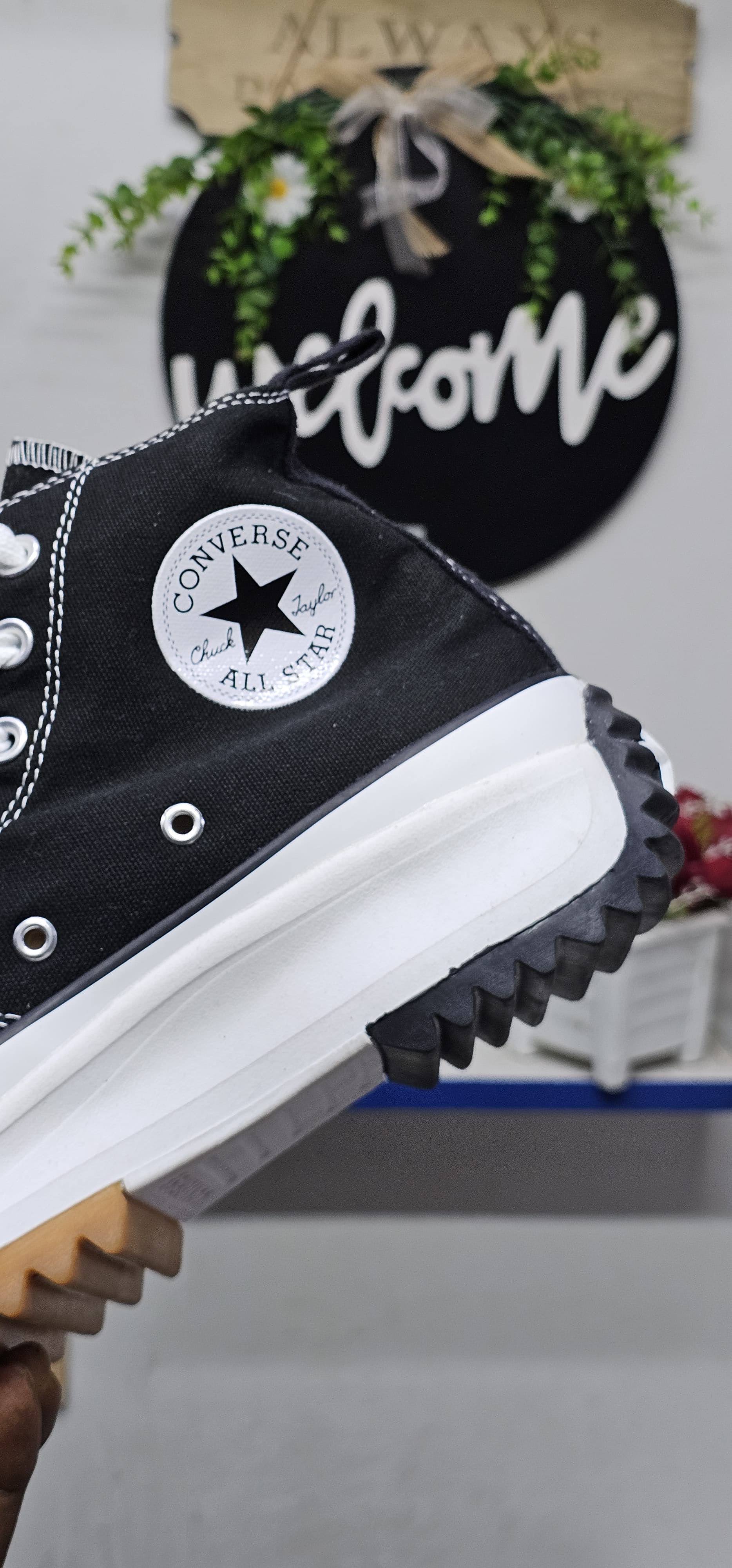 converse run star hike