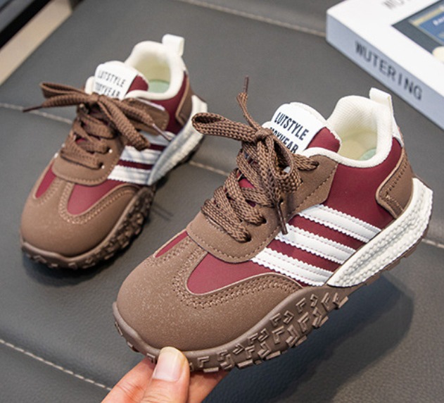 Premium Shoe 28