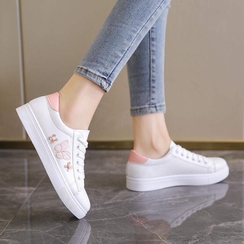 Premium Shoe 32